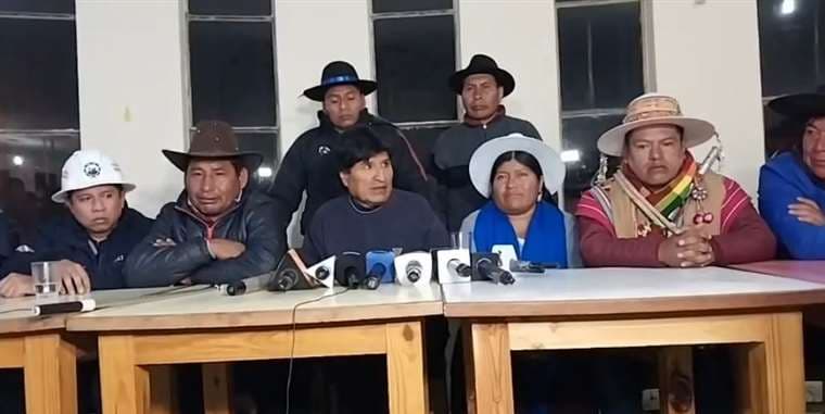 Evo Morales en conferencia en Patacamaya